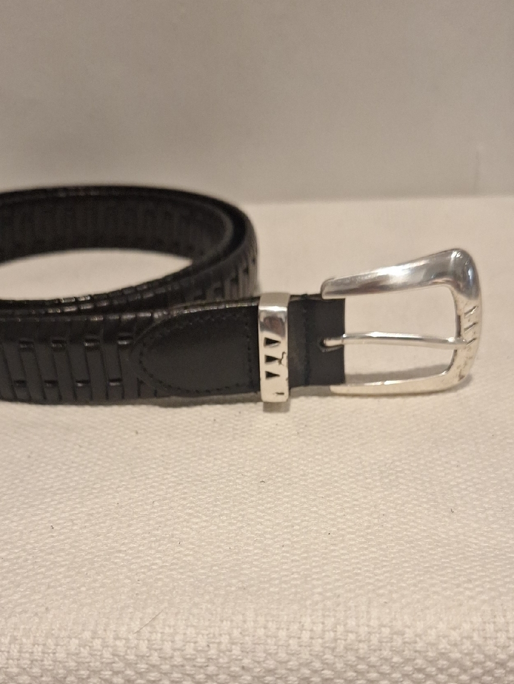 Greg Norman Black Men's Woven Leather Belt with Silver Buckle Size 40